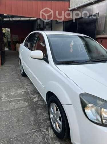 Kia rio 2011