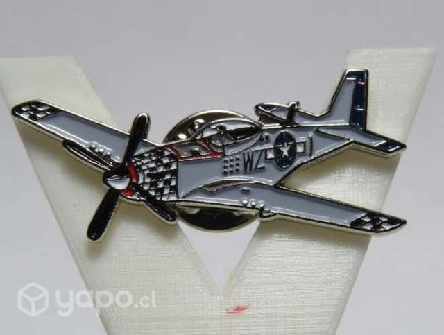 Pin avión Americano P-51 Mustang
