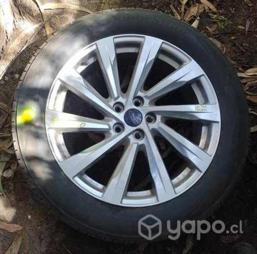 Llanta Aluminio Con Neumático 225 55 R19 Ford Esca