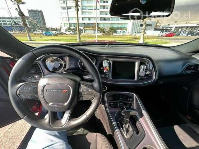 Dodge challenger 2015 SXT varios extras +