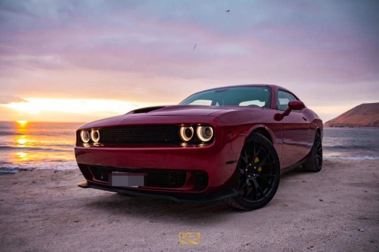 Dodge challenger 2015 SXT varios extras +