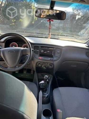 KIA RIO 2011 Hatchback