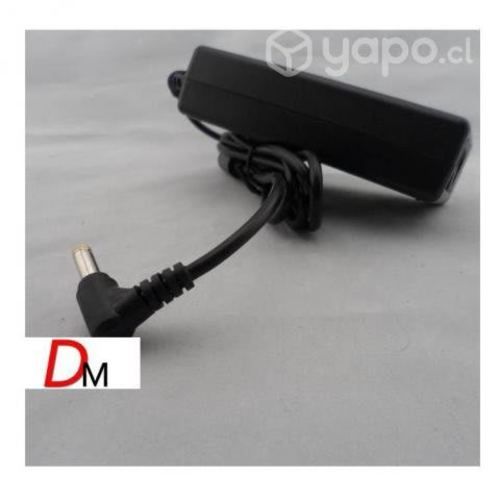 Cargador n/b acer