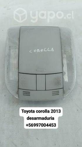 Luz hecho Toyota Corolla año 2013