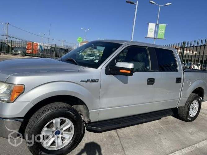 Se vende Ford / F150 DCAB XLT 5.0 2012