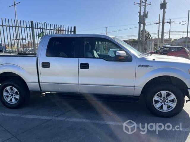 Se vende Ford / F150 DCAB XLT 5.0 2012