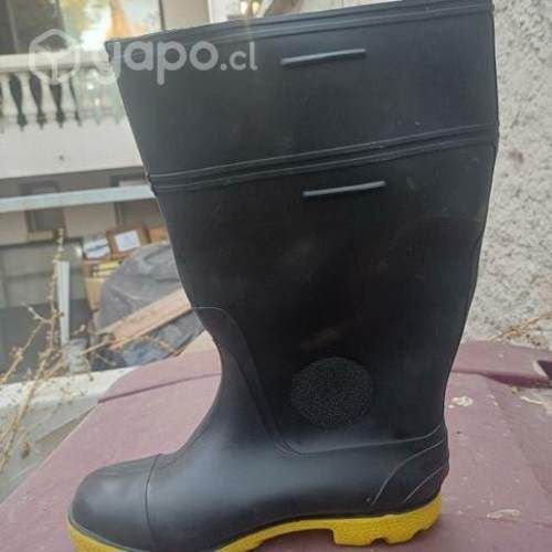 Botas de agua de goma impermeable