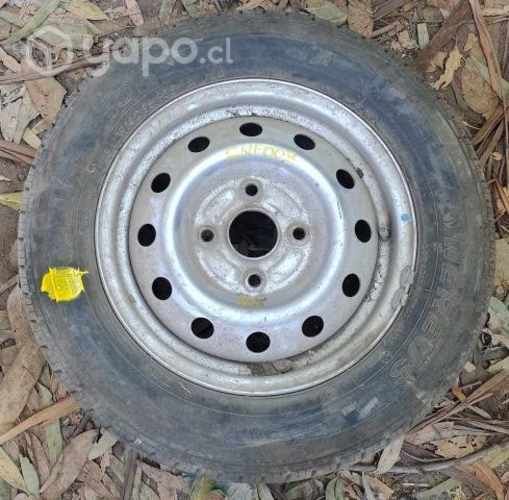 Llanta Fierro Con Neumático Chevrolet N400 1.5