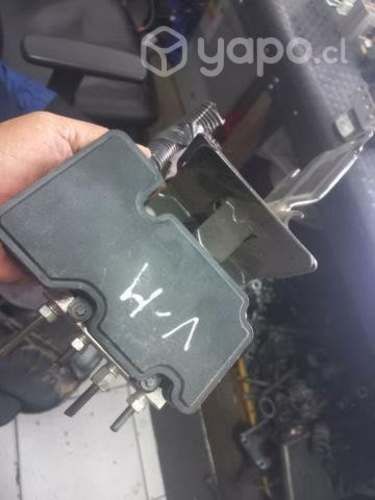 Módulo de abs Nissan versa 2016