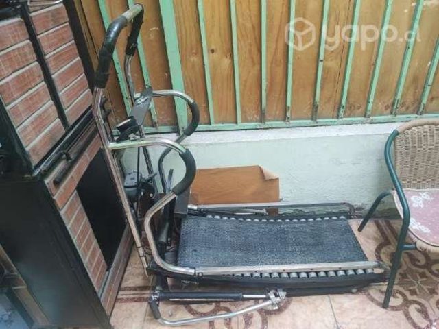 Trotadora antigua multifuncional