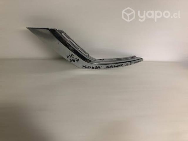 Bisel cromado lh mitsubishi outlander 16-21