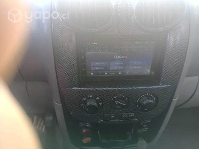 Mahindra pick up 2011