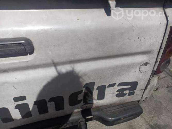 Mahindra pick up 2011