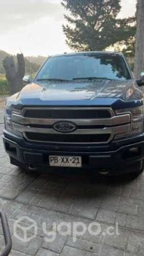 Camioneta Ford f150 platinum único dueño facturabl