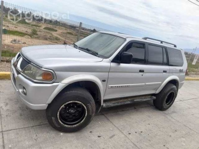 Mitsubishi montero sport 4x4 3.0 bencinero