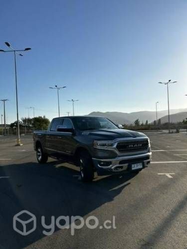 Ram 1500 LIMITED 5.7 HEMI