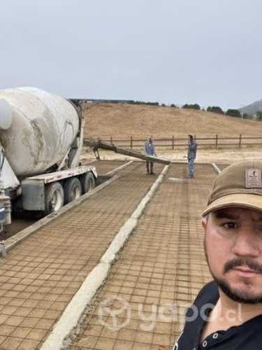 Se ofrece maestro constructor para Casablanca