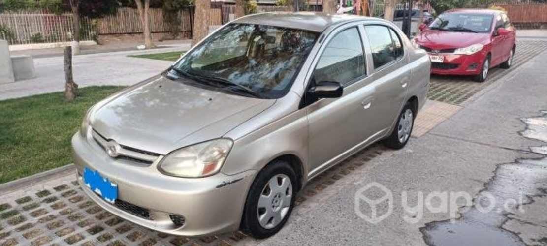 Toyota yaris 2004 1.5 xli