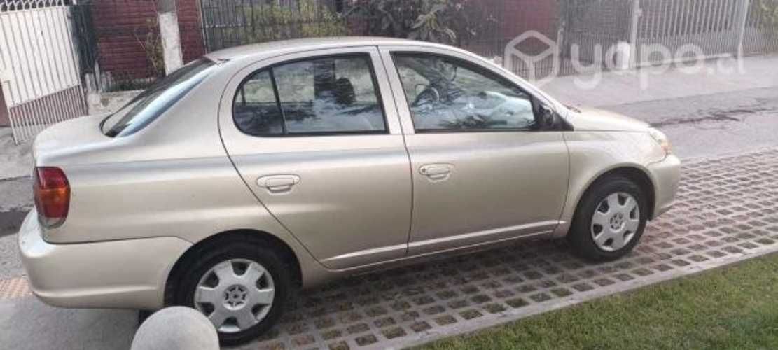 Toyota yaris 2004 1.5 xli