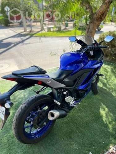 Yamaha r3