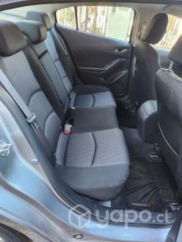 Mazda 3 2016