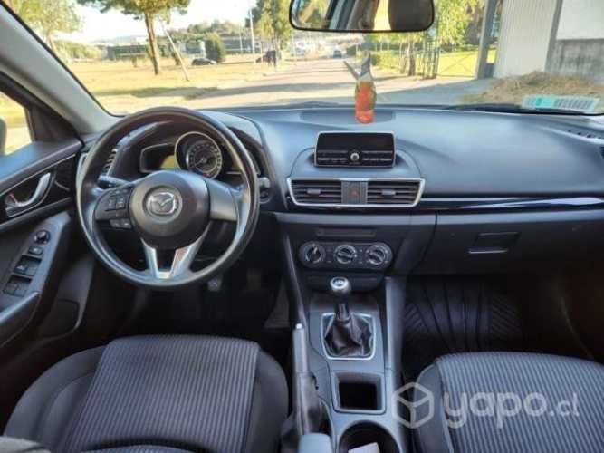Mazda 3 2016