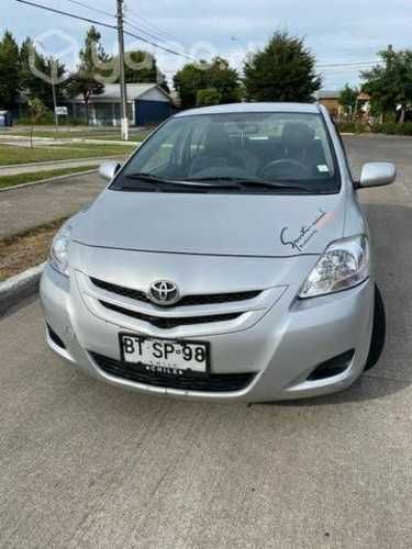 Toyota yaris sedan