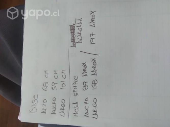 Mesa de madera para comedor