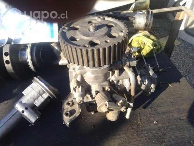 Bomba injectora camion NKR