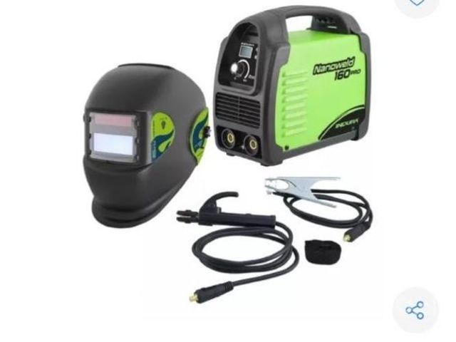 Trabajos en reparación y soldadura