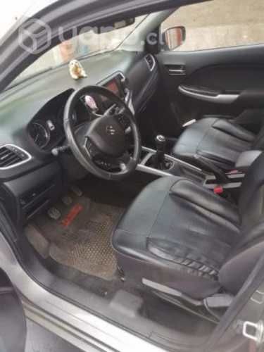 Vendo auto suzuki baleno año 2018
