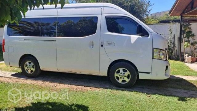 Vendo nissan nv350 año-2019