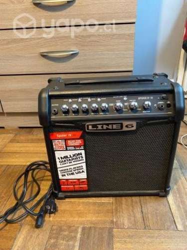 Amplificador Line 6 Spider IV de 15 watts