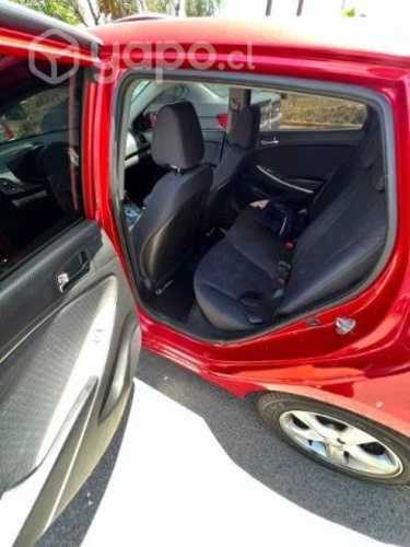 Hyundai accent automático