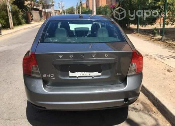 Volvo S40 full, top de linea