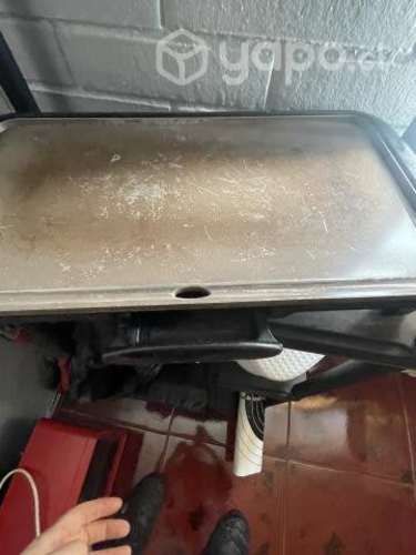 Parrilla eléctrica oster grande