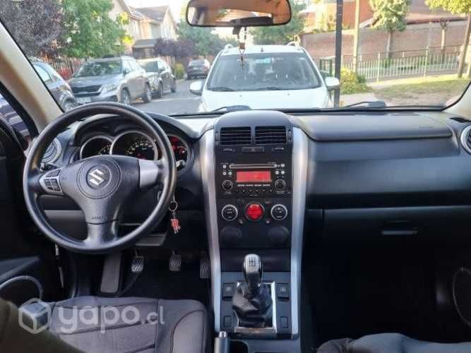 Suzuki Grand Nomade 2.4 , año 2016