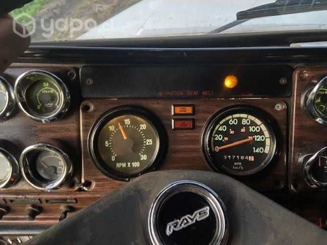 Freightliner fld 12o