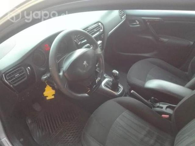 Peugeot 301 Diesel Allure Full año 2014