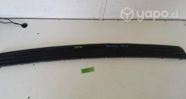 Moldura Sup Parachoque Tras (LD130) Land Rover