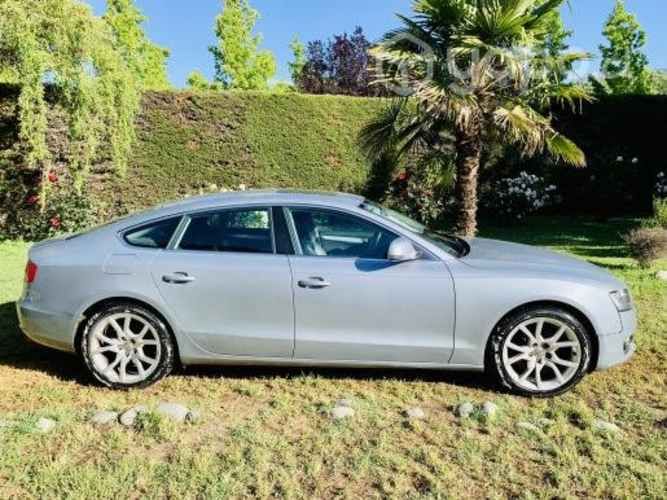 Vende Audi A5