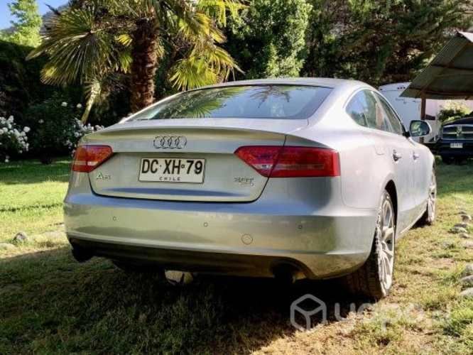 Vende Audi A5