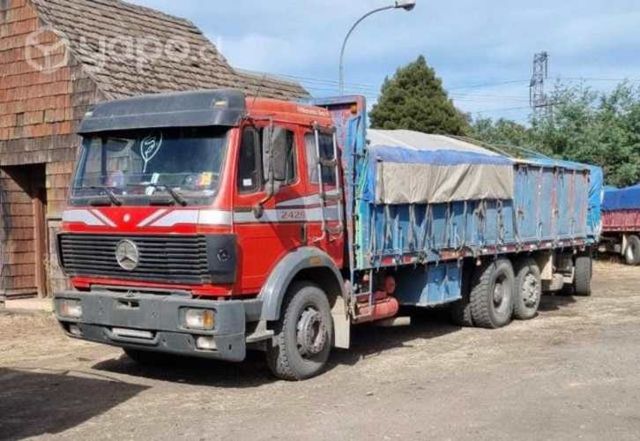 Se vende camion mercedes benz