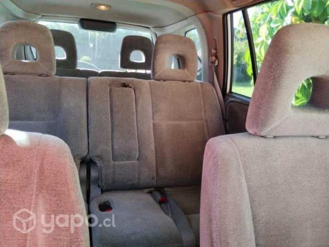 Suzuki grand nomade xl7 2004