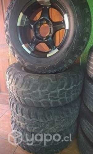 Llantas con neumáticos Marshal