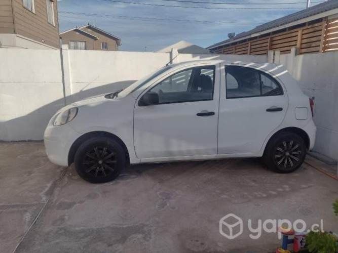 Se Vende Nissan Modelo MARCH, Año 2012