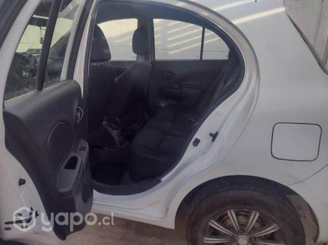 Se Vende Nissan Modelo MARCH, Año 2012