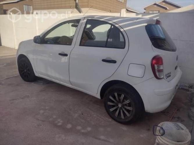 Se Vende Nissan Modelo MARCH, Año 2012