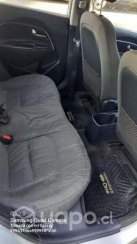 Vendo Kia Río 4
