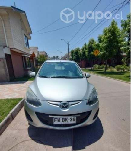 Mazda 2 2013
